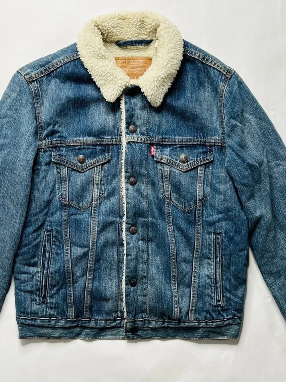 LEVI’S Blue Denim Sherpa-Lined Jacket - Picture 2 of 7